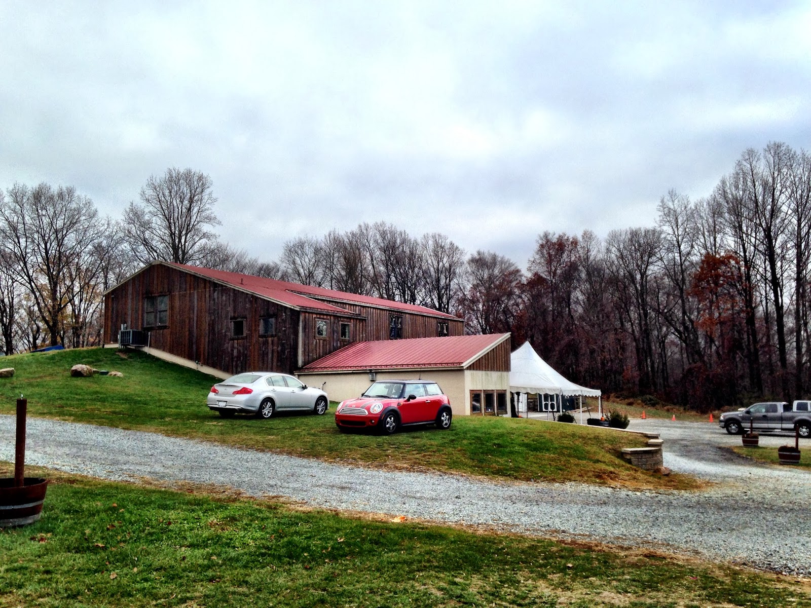 The Happy Couple Winery Reviews Landenberg, PA Paradoxc Vineyard
